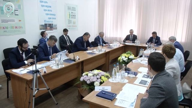 Тонкое, цветное и надёжное стекло. В Новосибирске расширяют производство бутылок смотреть онлайн
