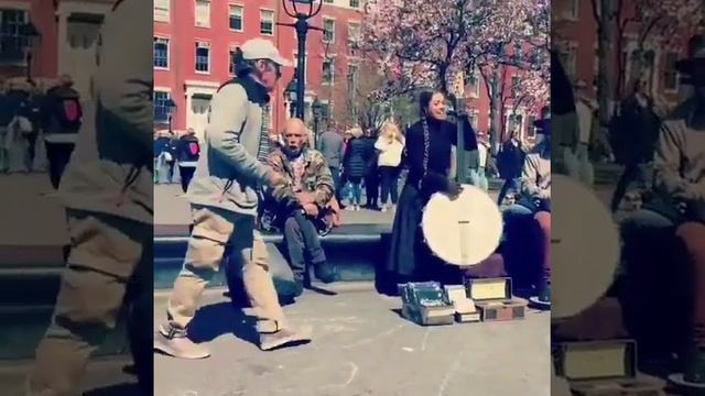 [ Music Street] My Favorite Color - Street Song with some badass harmonica смотреть онлайн