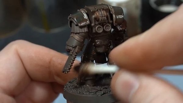 Games Workshop MADE us paint IRON HANDS for The Horus Heresy Age of Darkness
