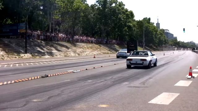 Porsche 911 Turbo Vs. Fiat X 1/9 смотреть онлайн