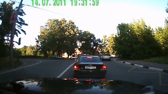 Шульц тырит шишки на Староволынской :) смотреть онлайн