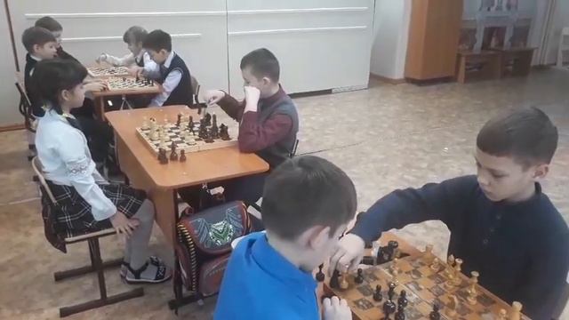 Шахматы и шашки МБОУ г.Иркутска СОШ 77 смотреть онлайн