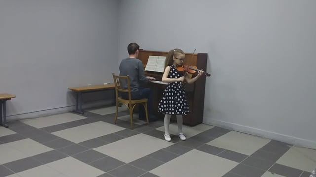 Конанович Виктория 7 лет. О. Ридинг, Концерт D-dur, 3ч. смотреть онлайн