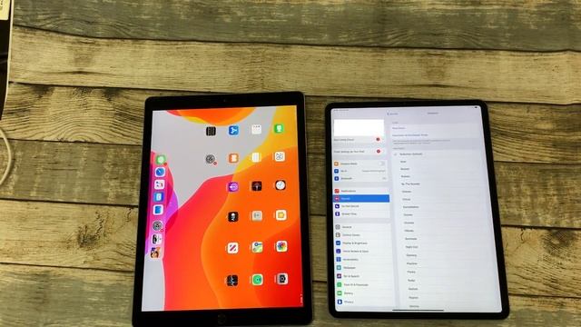 Apple Ipad Pro 2nd Generation 12.9 inch vs Ipad Pro 3rd Gen 12.9 - Speed Test (Compare) смотреть онлайн