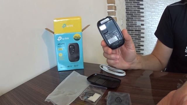 Мобильный 4G Wi-Fi роутер TP-Link M7000 смотреть онлайн