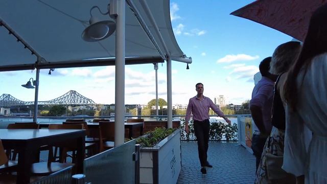 Brisbane, Australia - 4K Ambient Walk