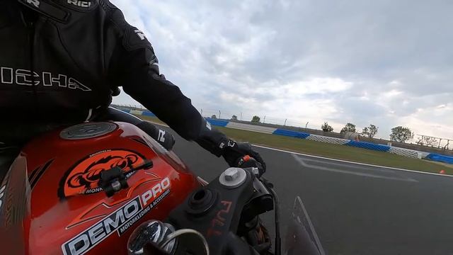 Circuitdagen.be Honda CB500 vs Honda CB500 Croix-en-Ternois смотреть онлайн
