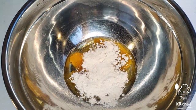 Куриные наггетсы в соевом соусе с салатом из дайкона смотреть онлайн