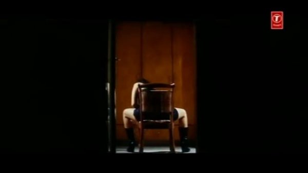 Julie (Full Song) Film - Julie