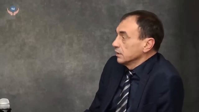 Л.В.Головко:"Хороший учитель не может быть конформистом,он должен защищать образование как ценность смотреть онлайн