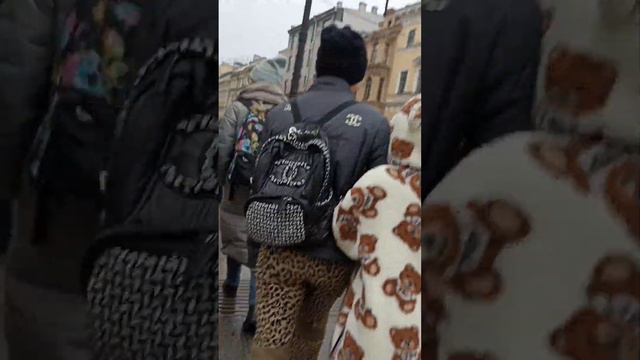 Едем на выставку "Сокровища гробницы Тутанхамона" смотреть онлайн