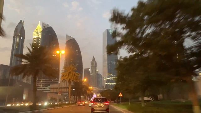 4K- Sheikh Zayed Road Dubai смотреть онлайн