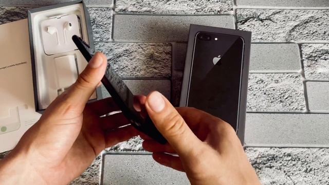 IPhone 8 Plus 64Gb Space Gray (б\у)