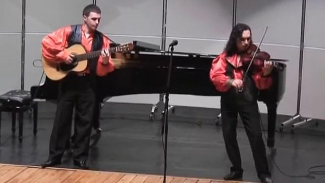 Владивосток. Играют Андрей Кошель и Владислав Вербицкий смотреть онлайн