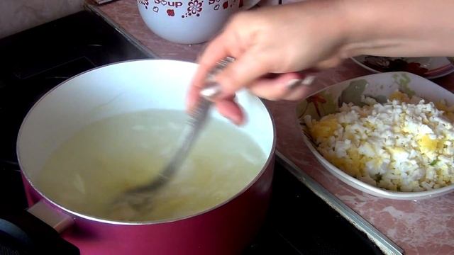 Щавелевый суп с яйцом смотреть онлайн