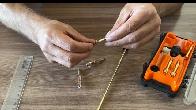 Что скрывает в себе набор для чистки пистолета Helios? смотреть онлайн