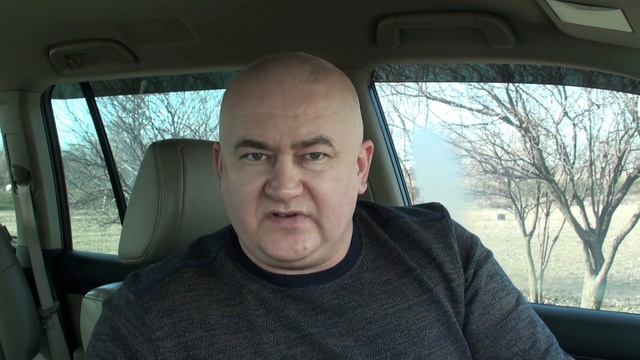 ДЛЯ ЧЕГО У КАНИСТРЫ ТРИ РУЧКИ