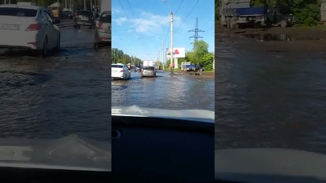 Самара. Заводское шоссе. Плывём. Рыбы нет. Ливнёвок тоже смотреть онлайн