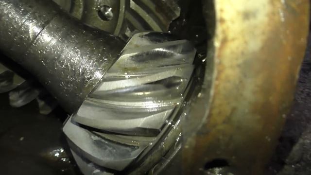 Делаю блокировки колёс на Урал лесовоз Часть 1 смотреть онлайн