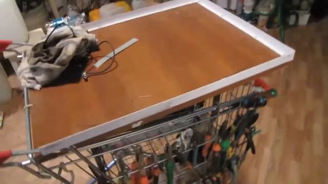 из тележки супермаркета сделать передвижной столик для работы
