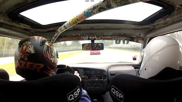 Vw Clubday Zolder 2015 Mk3 16v VS Lupo Gti смотреть онлайн