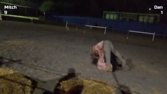 Mitch v Dan Grappling at Quest 6/4/18 смотреть онлайн