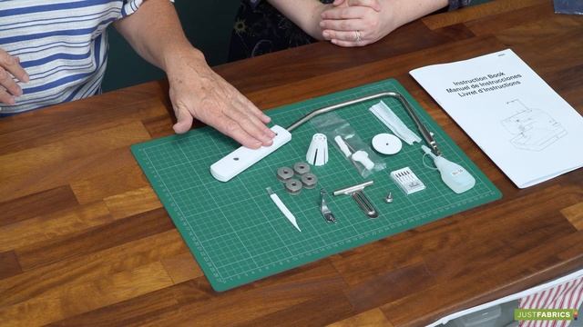 Janome HD-9 Professional Sewing Machine Review | Just Fabrics смотреть онлайн