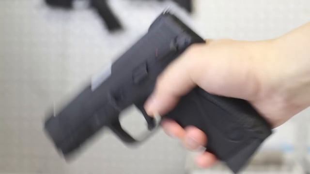 KWC 24/7 GBB: Full time ambi, co2 kick, indoor ready - TorontoAirsoft.com смотреть онлайн