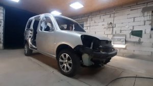 Покраска Француза. Пежо Партнёр 59 ( Берлинго)