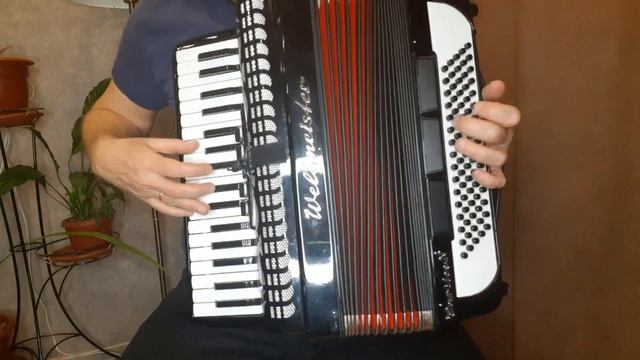 Как играть аккомпанемент на аккордеоне "Puttin' On The Ritz" (зарубежный хит). Аккорды, гармония. смотреть онлайн