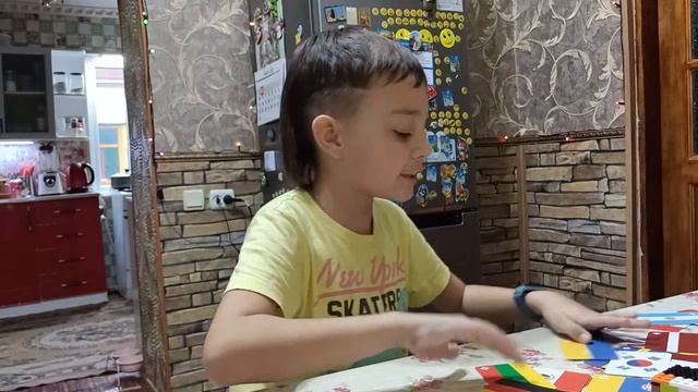УЧИМ ФЛАГИ, ГОСУДАРСТВА И СТОЛИЦЫ смотреть онлайн