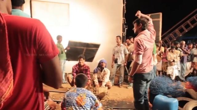 Oru Kal Oru Kannadi - Making of the Song Venaam Machan смотреть онлайн