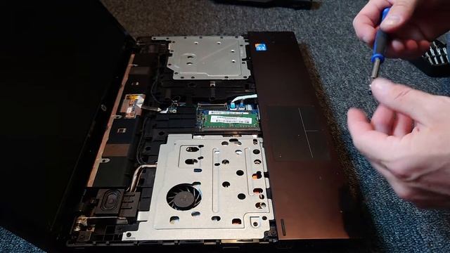 RAM and HDD upgrade on a HP ProBook 4720s смотреть онлайн