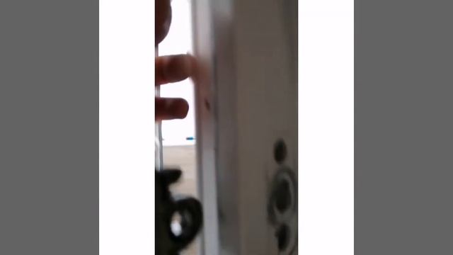 Развалилась балконная дверь смотреть онлайн