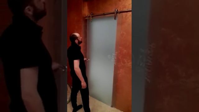 Стеклянная раздвижная дверь открытого типа Glass Porte смотреть онлайн