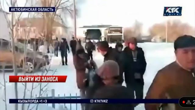 В Актюбинской области всю ночь проводились спасательные работы. Боран, метель, вьюга, пурга смотреть онлайн