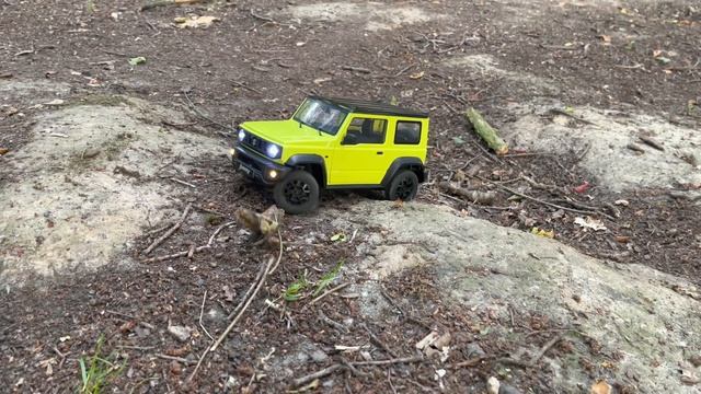 FMS 1/12 Suzuki Jimny Off-roading - EPIC! смотреть онлайн