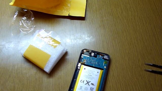 Коннектор для дисплея iPod Touch 4th смотреть онлайн