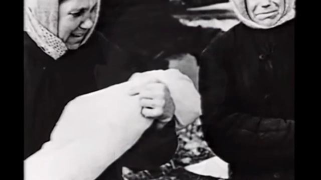 А впереди был месяц май. ( Военные песни, кинохроника и фото ) смотреть онлайн