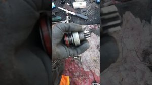 Жужжит но не заводит  , ремонт стартера .Passat B3