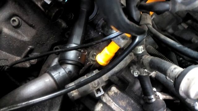 Volkswagen Passat B5 направляющая трубочка щупа масла смотреть онлайн