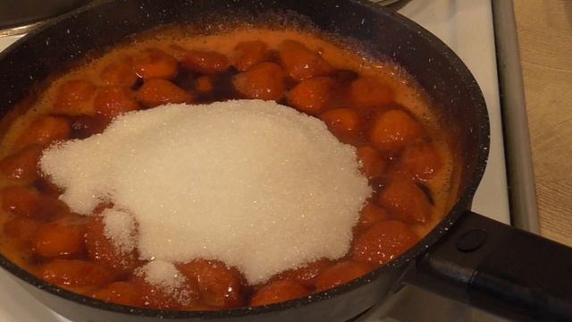 Клубничное Варенье по НЕОБЫЧНОМУ Рецепту! Весь секрет в приготовлении. смотреть онлайн