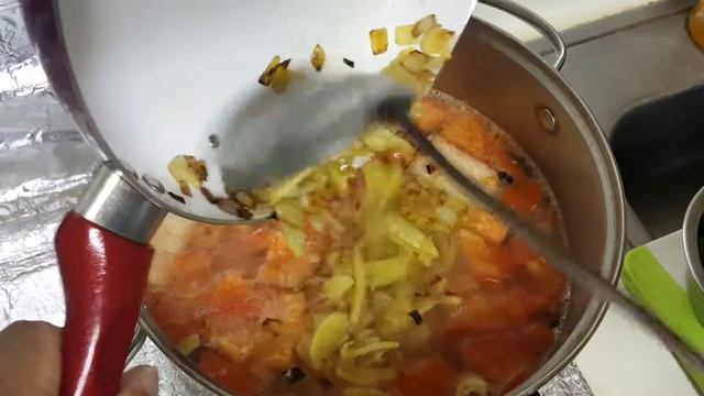 Salmon belly sour soup. An asian delicacy. ? смотреть онлайн