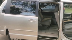 Крайслер Таун кантри. 3,3 бензин.