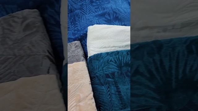 покрывало махровые на кровати от мистер Абубакар для заказа пишите 89288688999