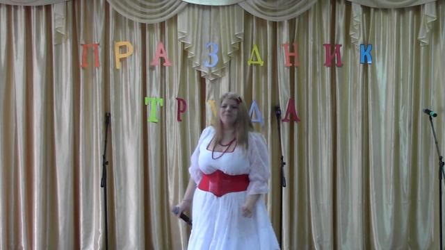 Александра Мычкина, солистка народного ансамбля "Калейдоскоп" смотреть онлайн