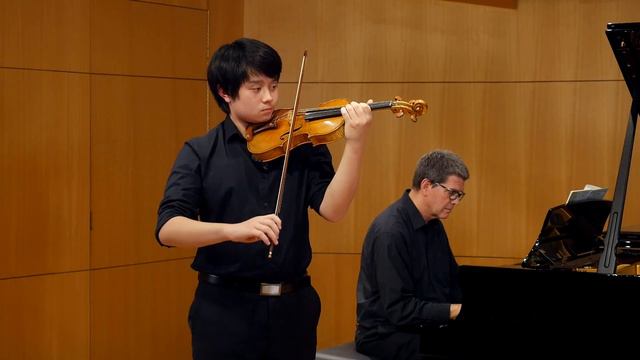 Dvorak Violin Concerto in A Minor, 1st Movement | Frank Wang смотреть онлайн