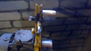 Самодельный ГРИНДЕР ОЧЕНЬ ПРОСТО! Крутая штука.