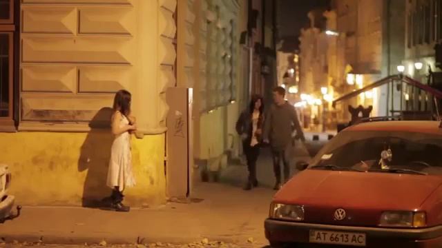 Кровавая девочка Жуткий розыгрыш Bloody girl scary prank 2015 ! смотреть онлайн