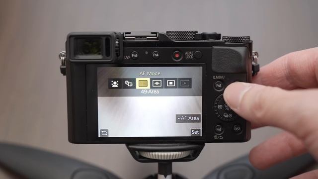 Panasonic LX100 II Review - One of a Kind смотреть онлайн